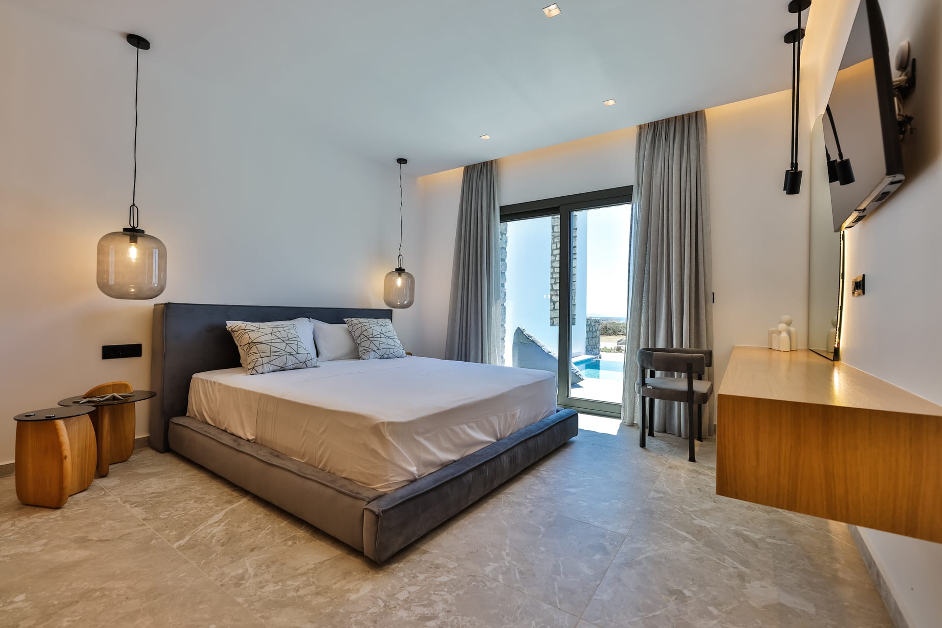 Milestones Naxos - GRANDE - 12