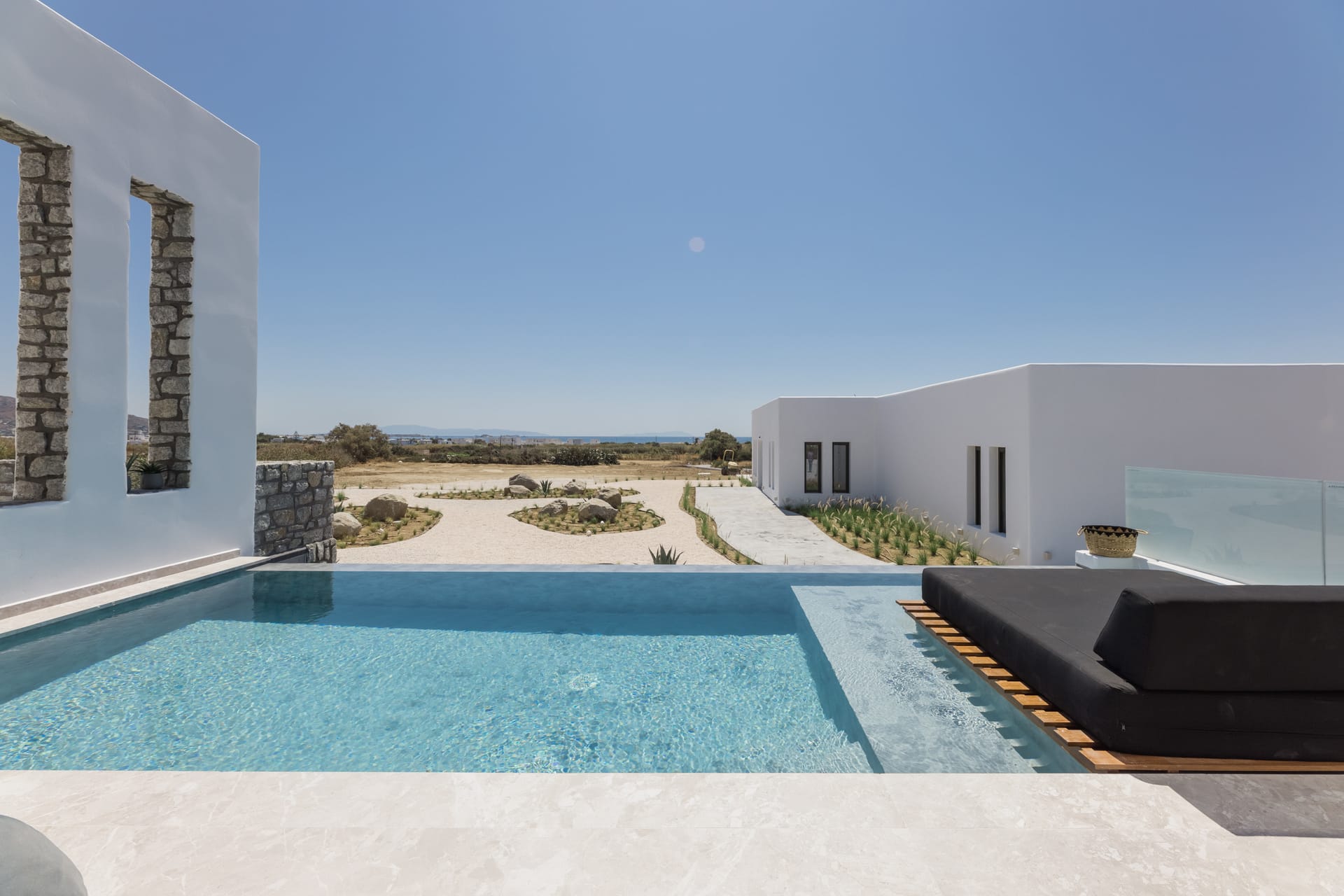 Milestones Naxos - GRANDE - 17