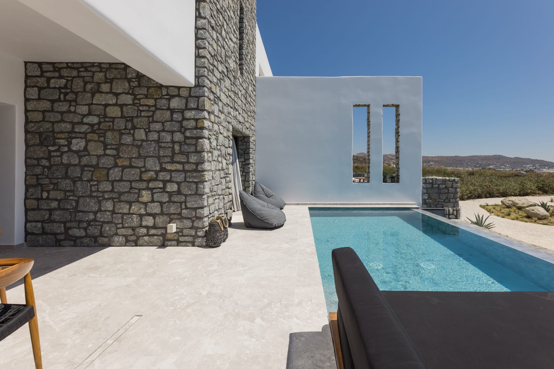 Milestones Naxos - GRANDE - 18