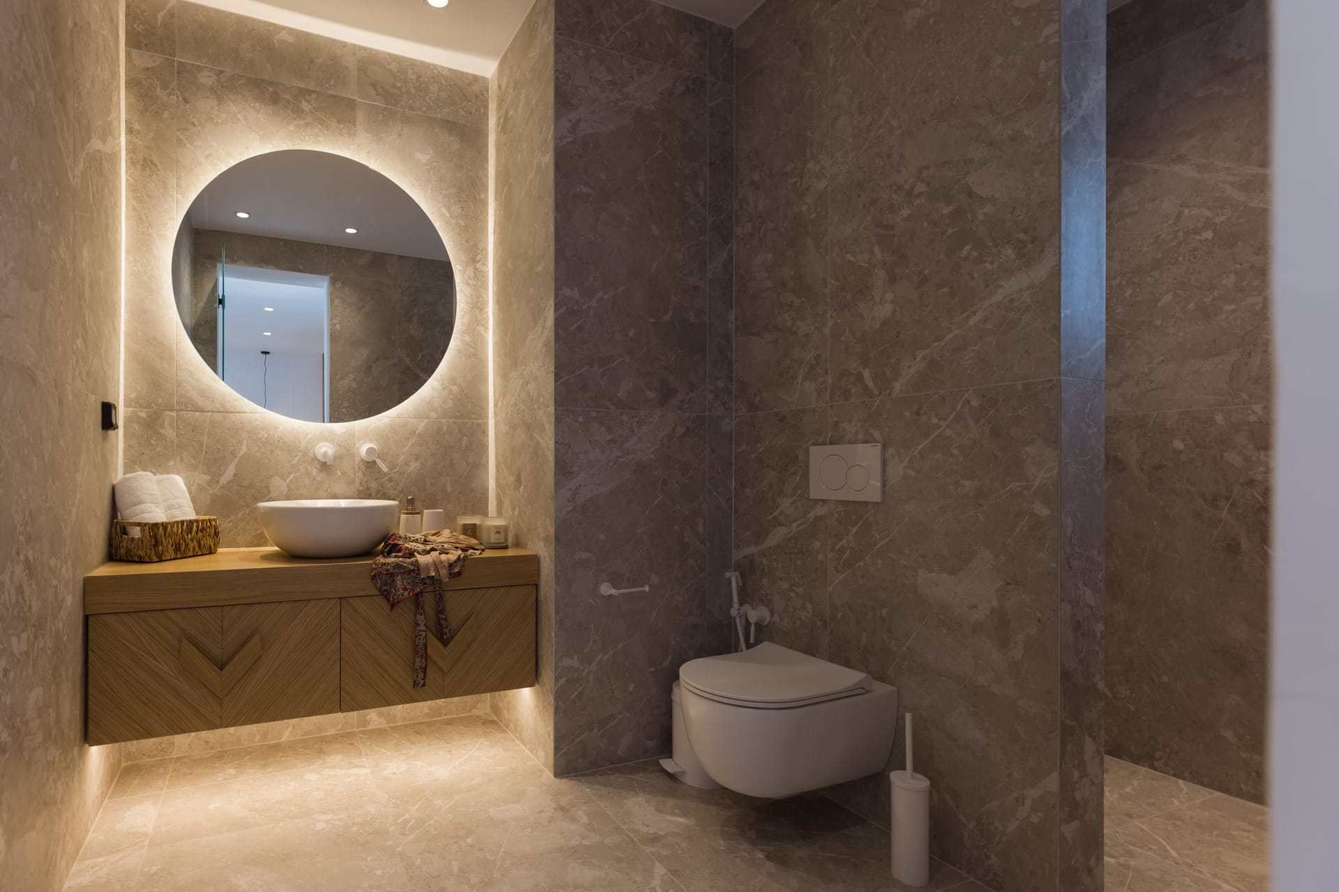 Milestones Naxos - TWOBDR - 7