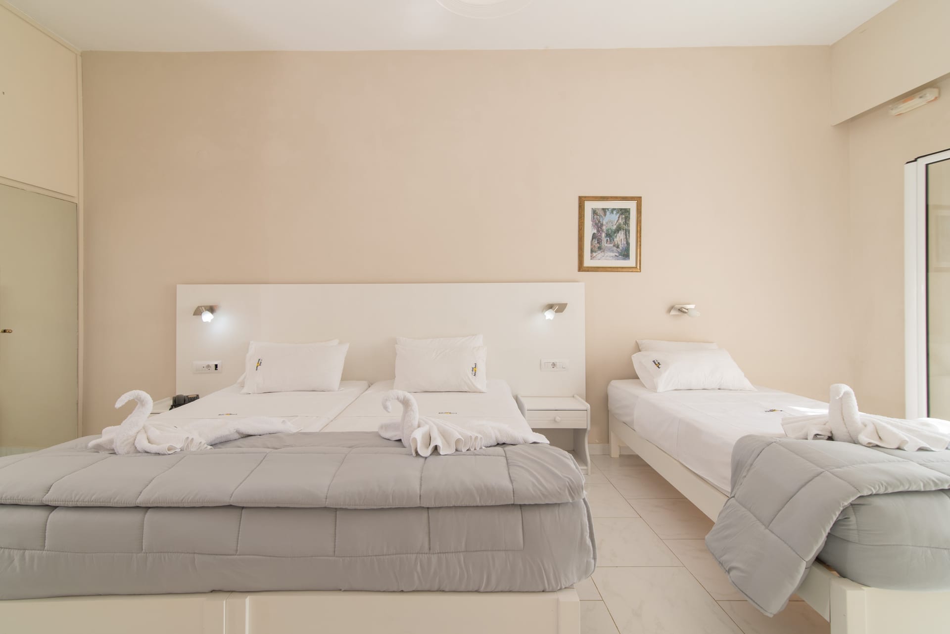 Superior Room with Side Sea View