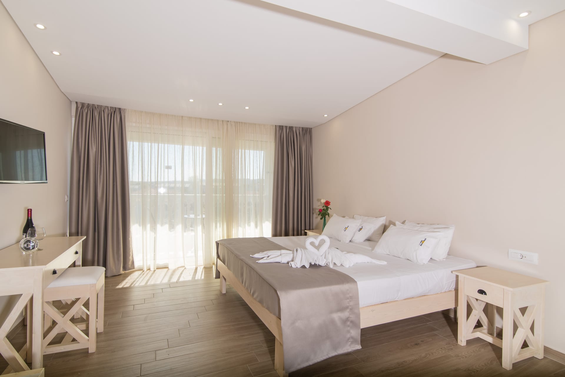 Belussi Beach Hotel & Suites - JUNIOR - 3