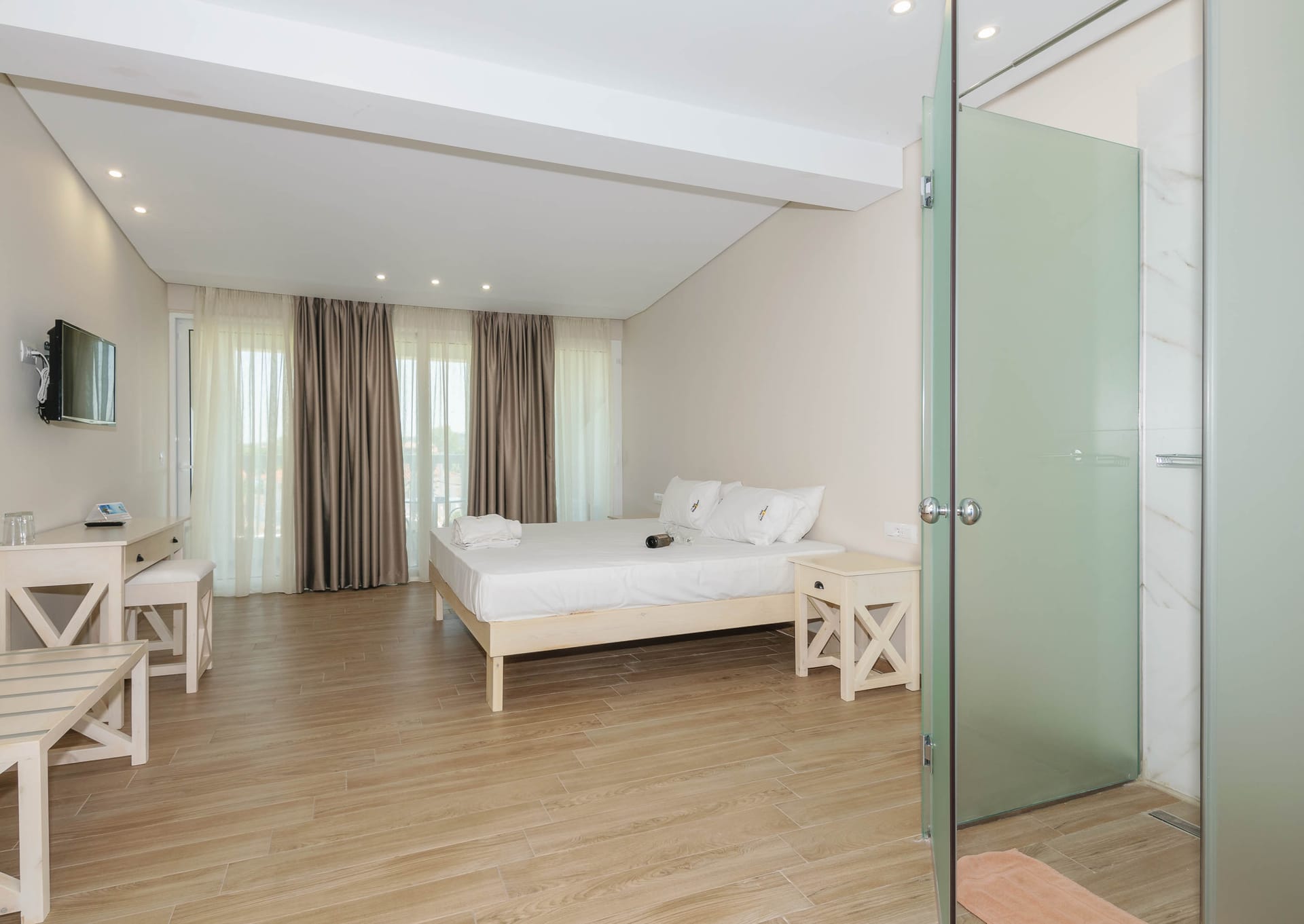 Belussi Beach Hotel & Suites - JUNIOR - 12