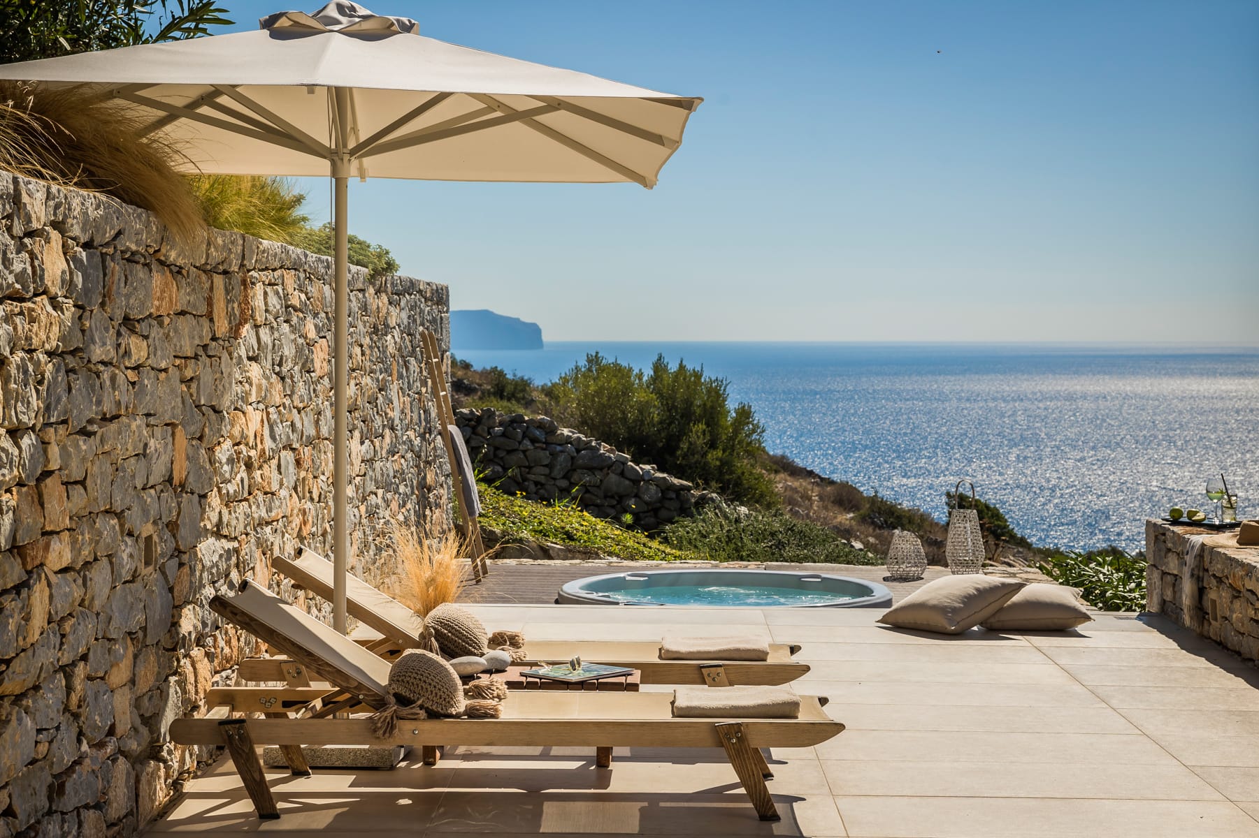Two Bedroom SeaView Premium Suite with Jacuzzi