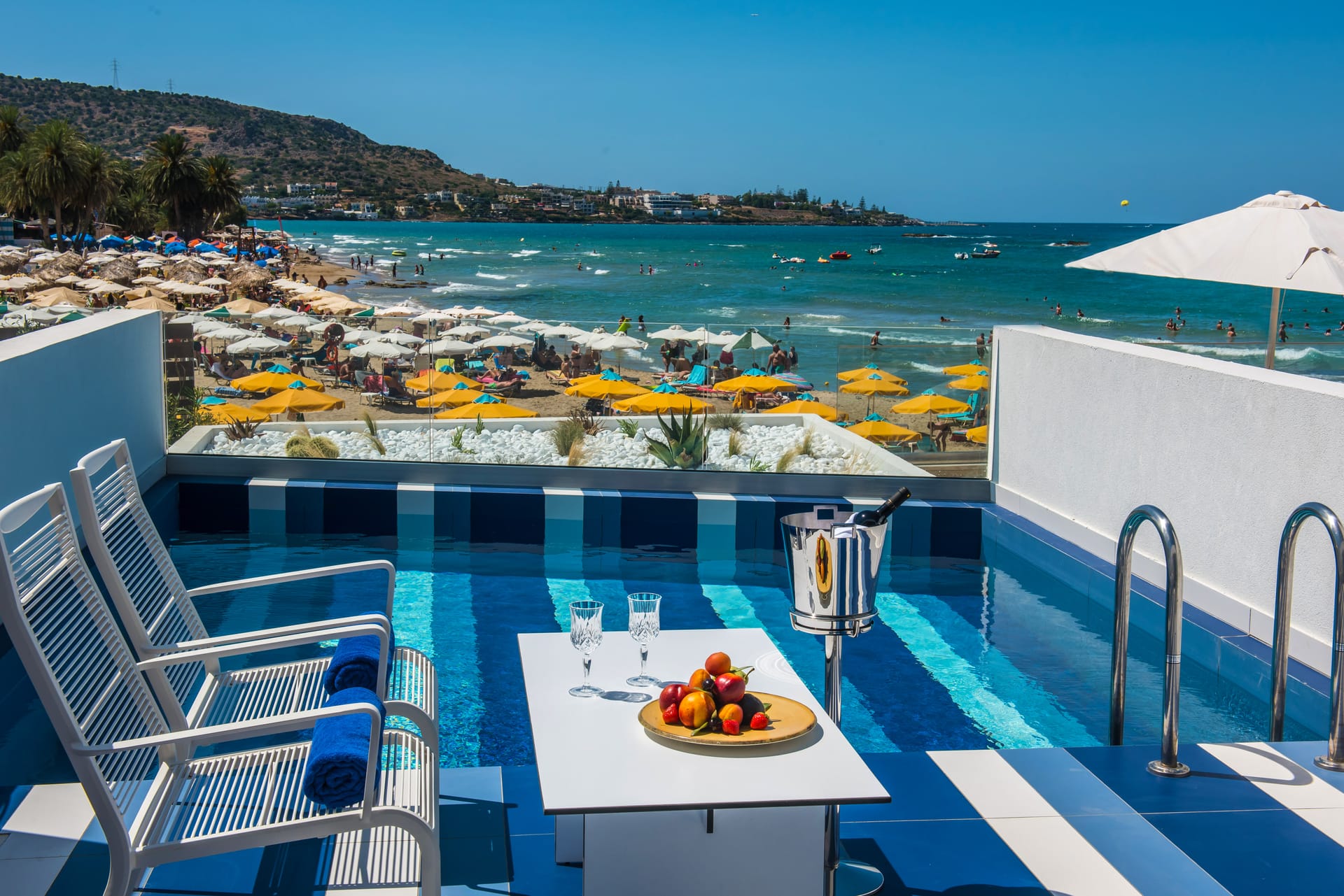 Gold Suite Sea View With Private Pool