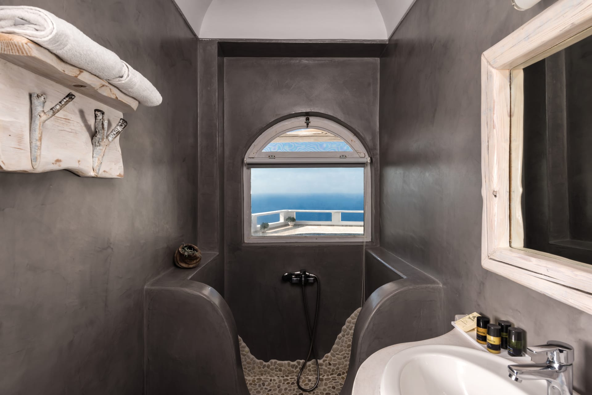 Athermi Suites Santorini - JUNIOR - 4