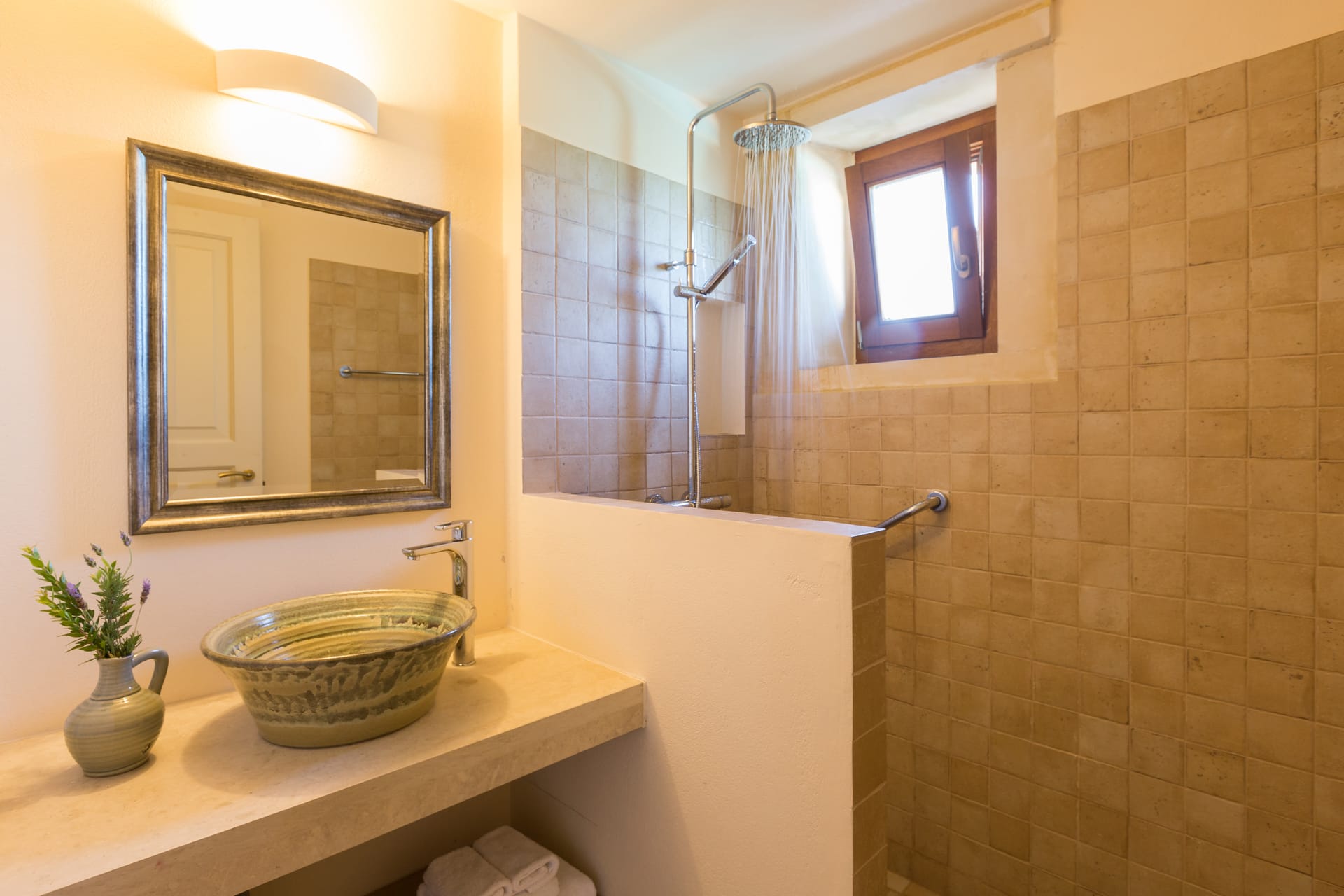 Kapsaliana Village Hotel - 2BEDSU - 4