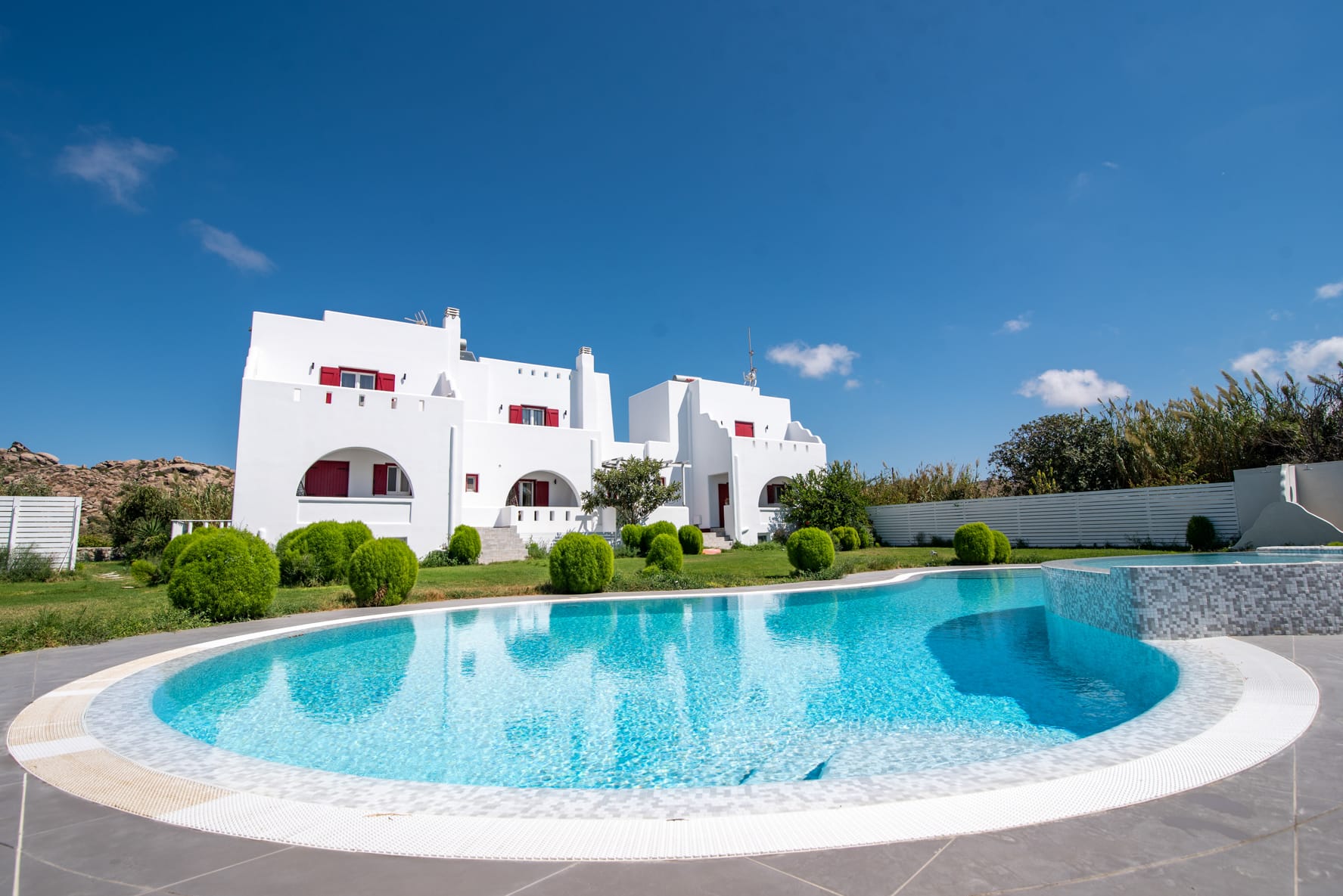 Depi’s Luxury Villas - RED - 5