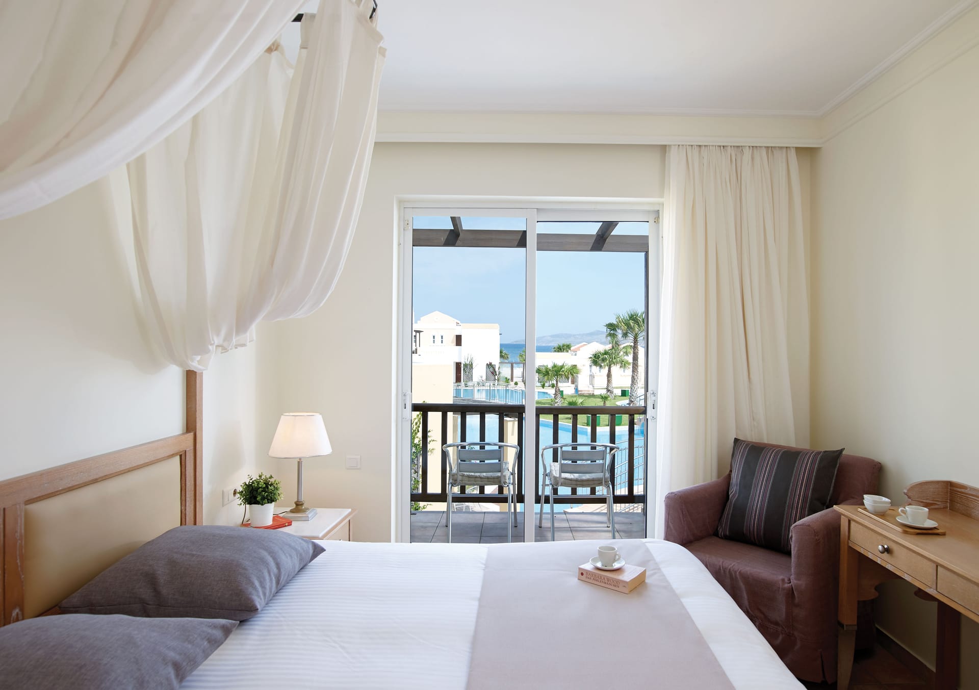 One Bedroom Suite Limited Sea View