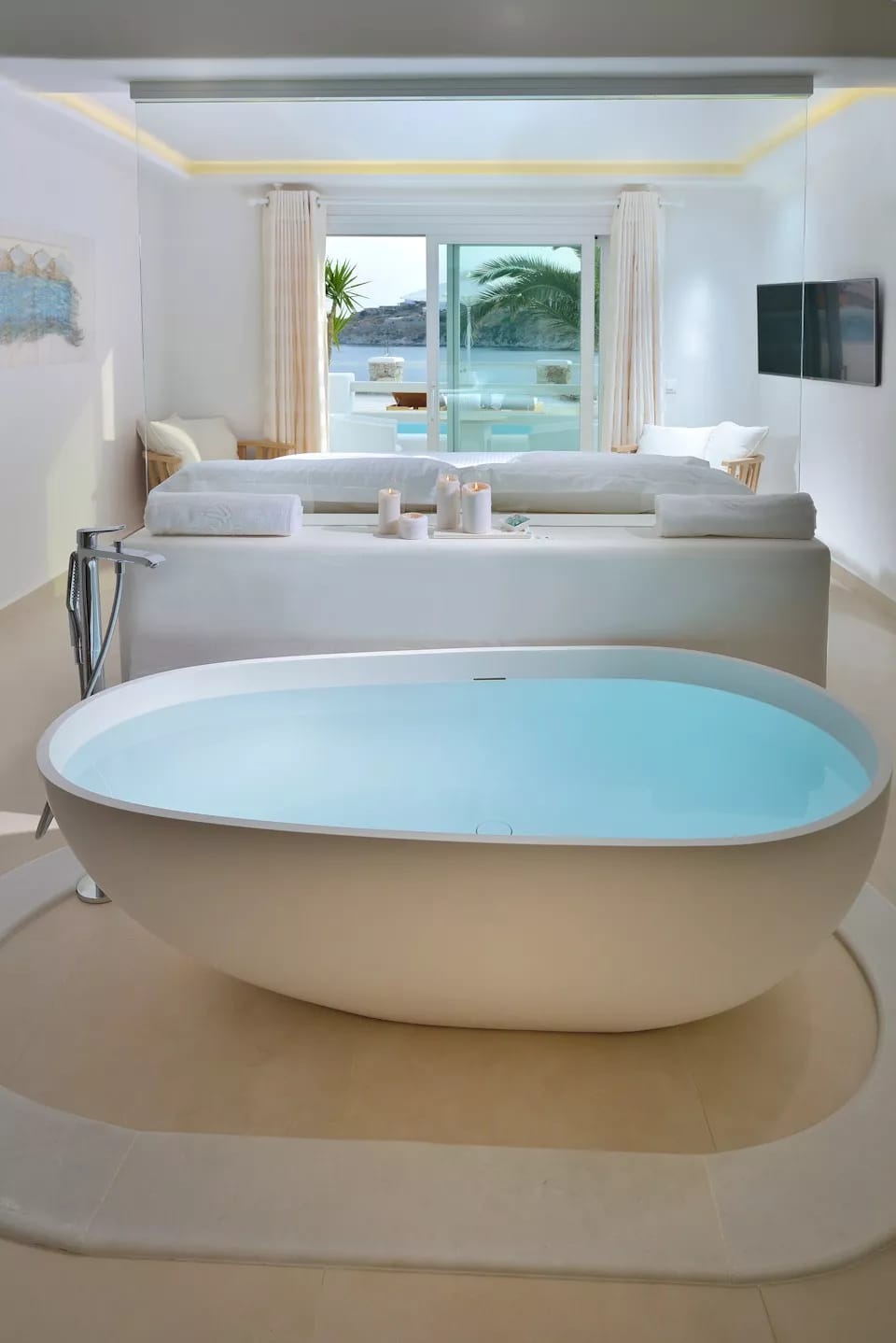 Elegant Suite Sea View with Private Pool