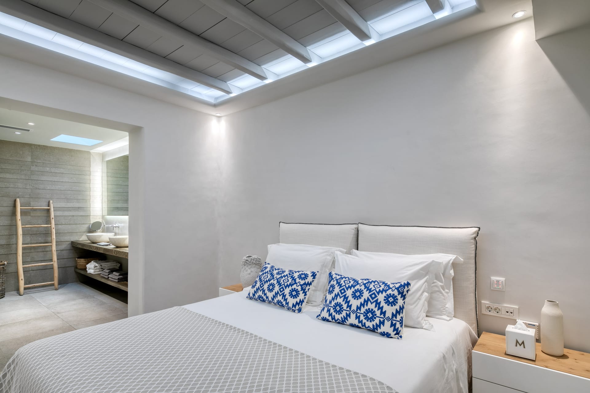 Bright Blue Villas Mykonos - FOUR - 32