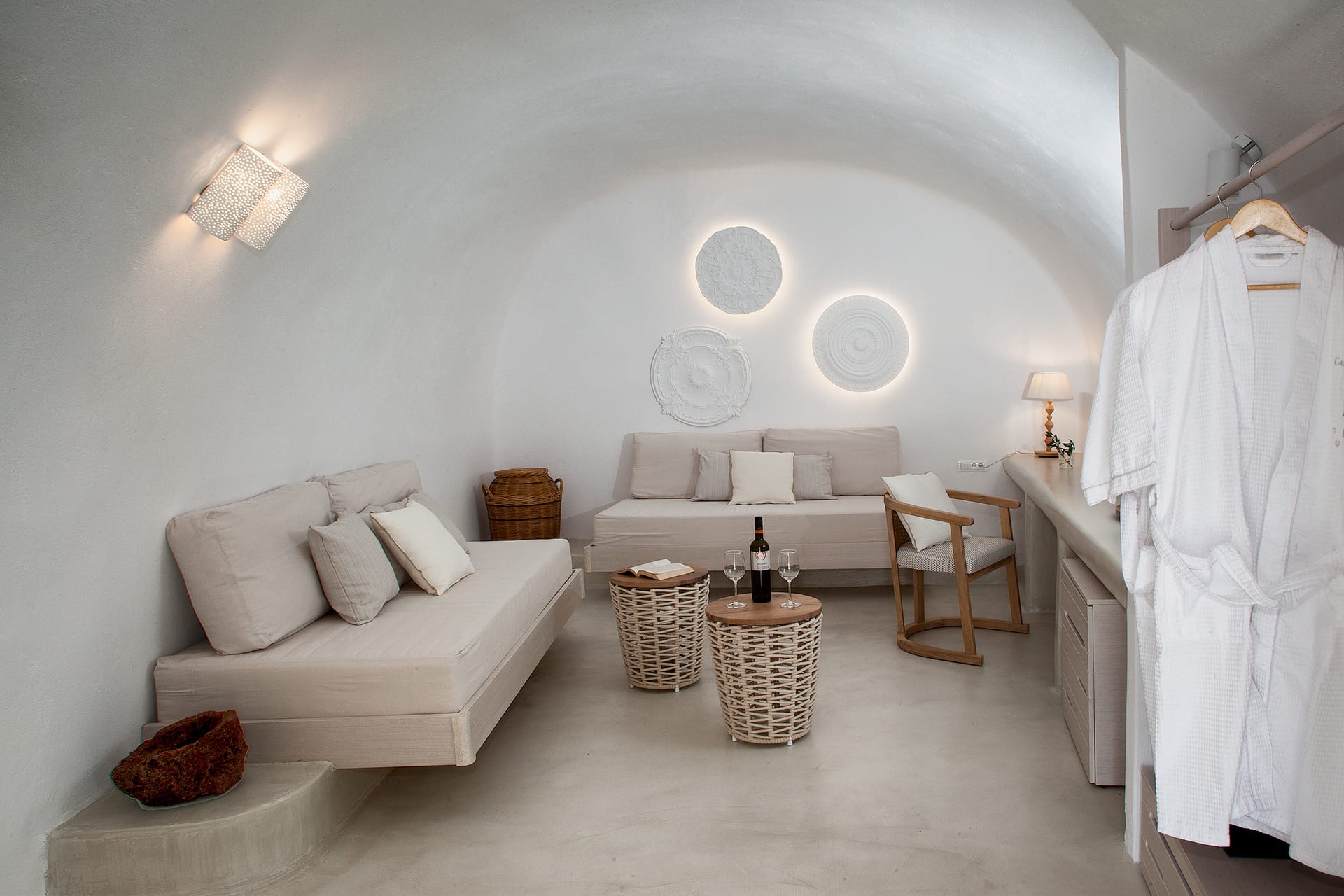 Aperto Suites – Adults Only - HONEY - 3