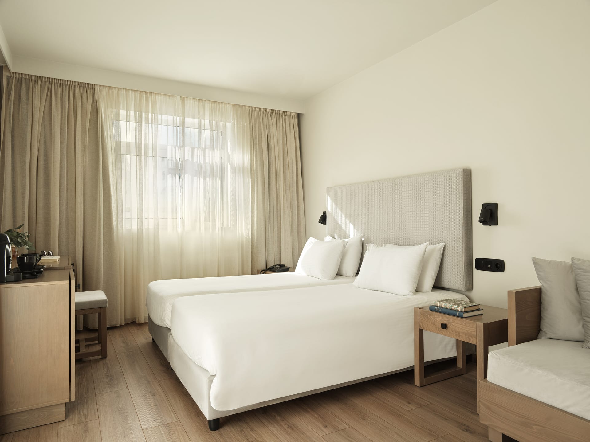 Civitel Attik Rooms & Suites - DLX - 10