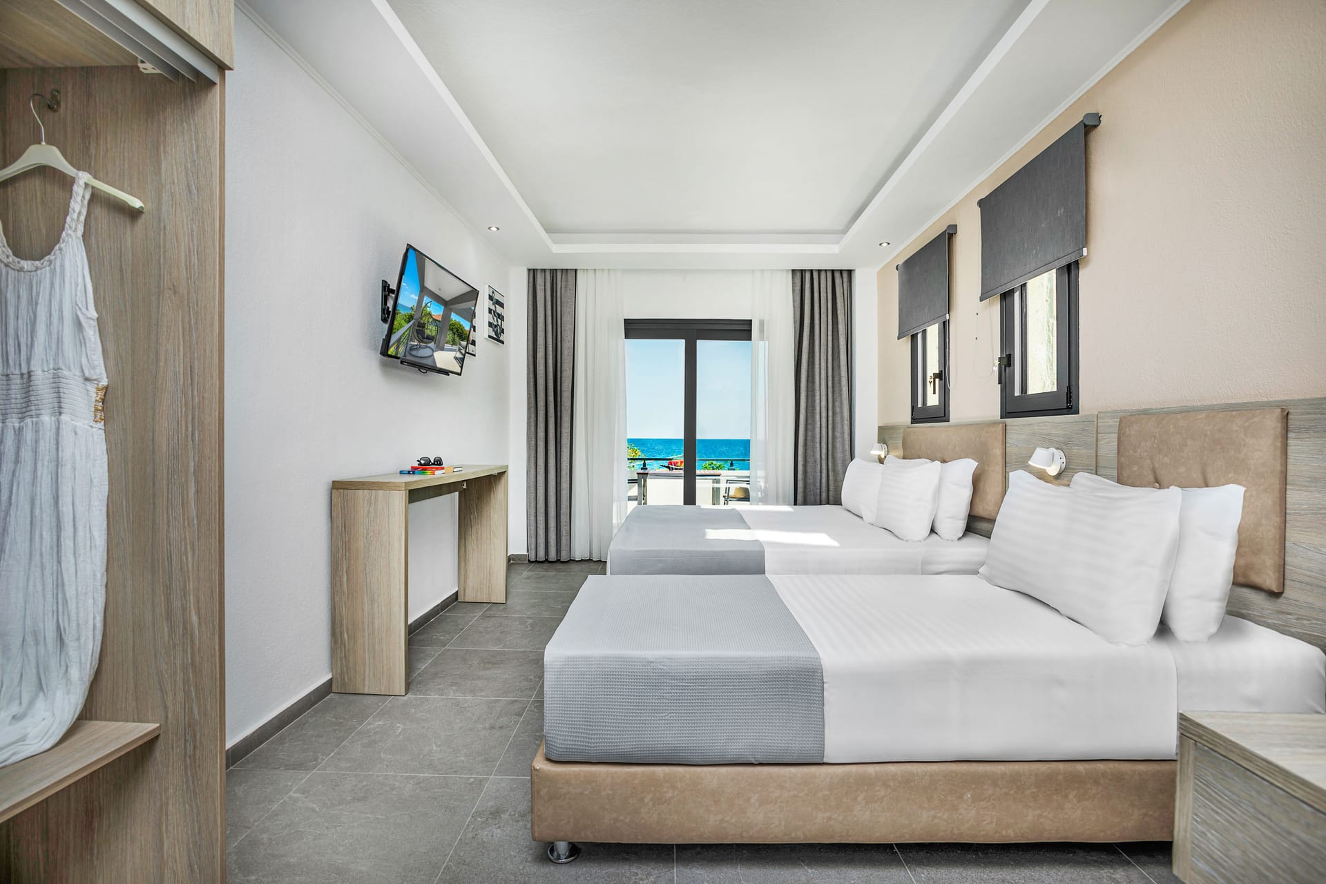 Triple Suite Sea View
