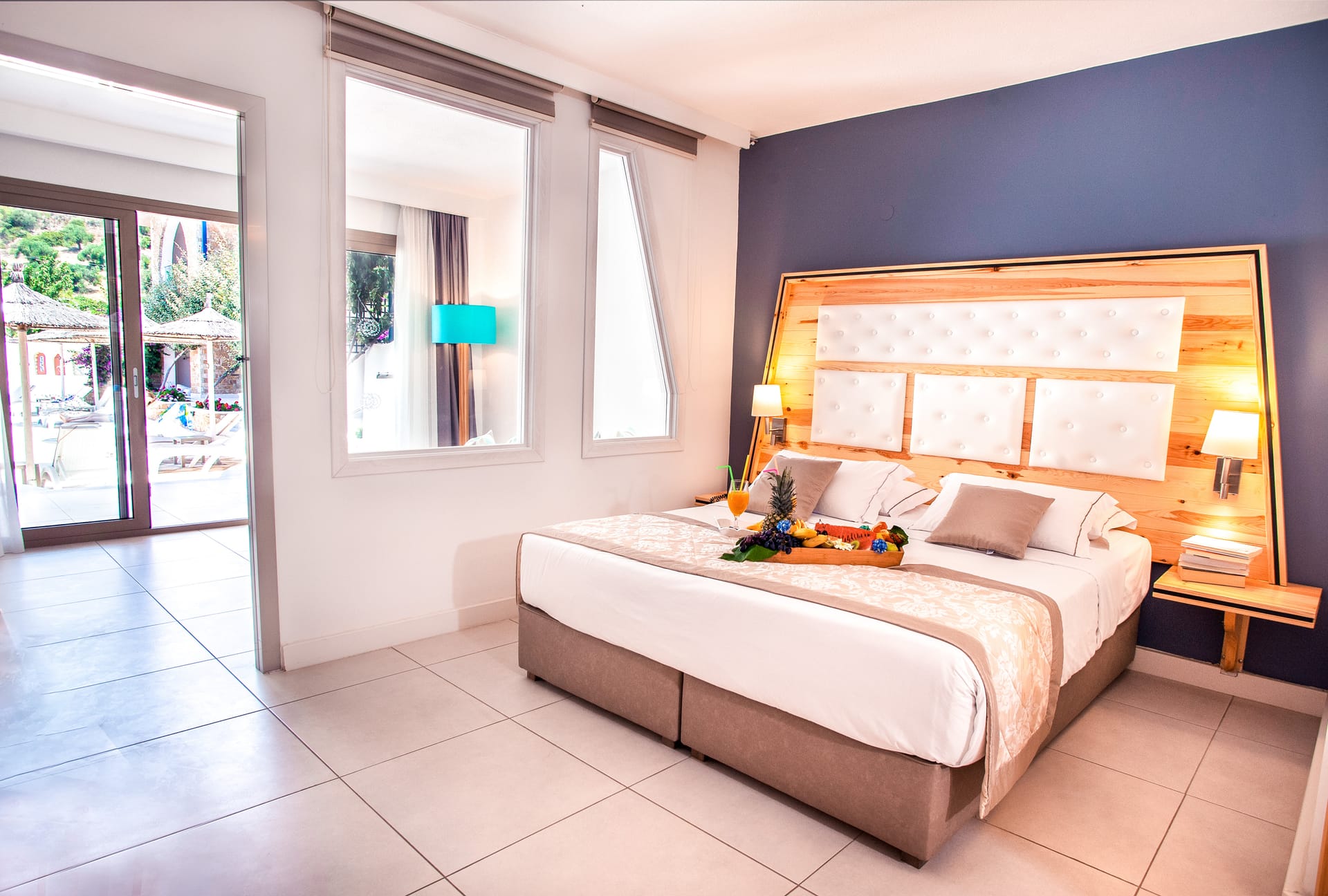 Suite Armonia – Front Pool