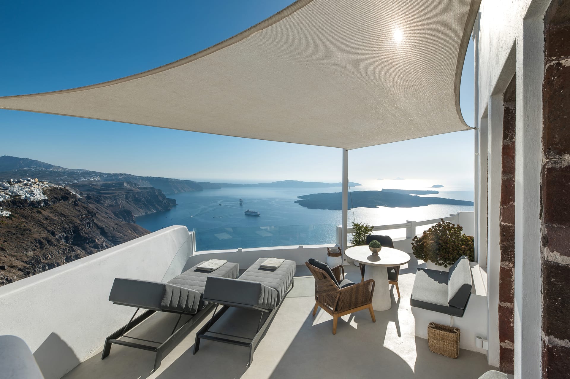 Aqua Luxury Suites Santorini - VILLA1 - 12