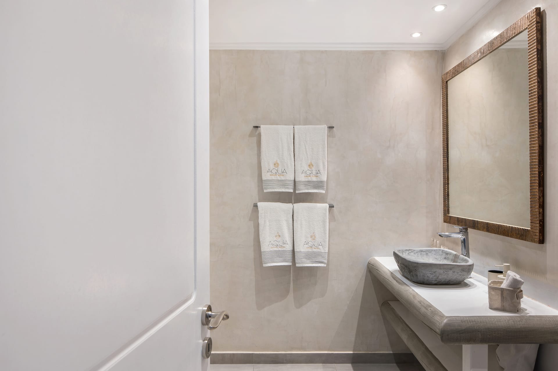 Aqua Luxury Suites Santorini - VILLA1 - 18