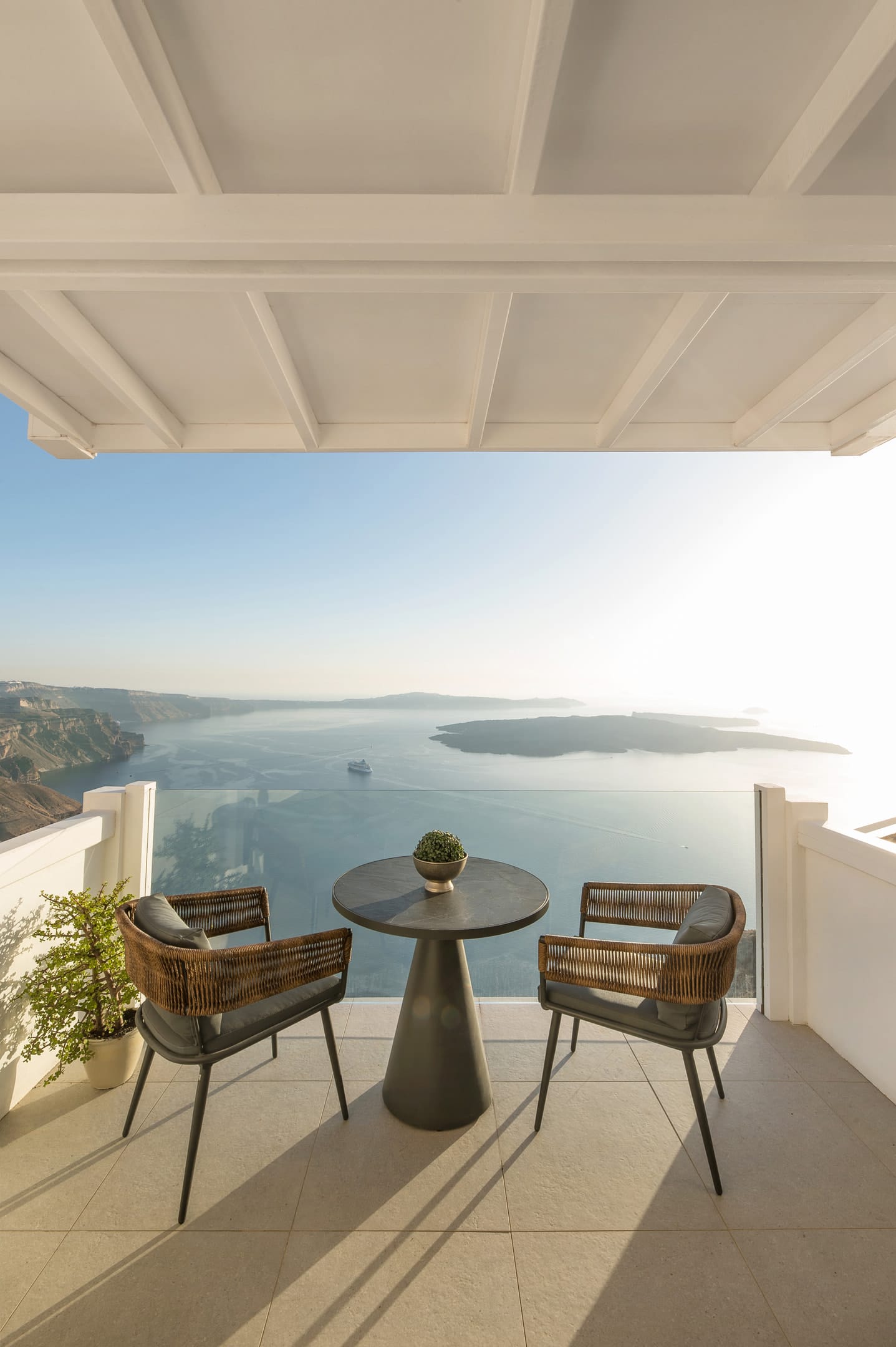 Aqua Luxury Suites Santorini - HONEYM - 6