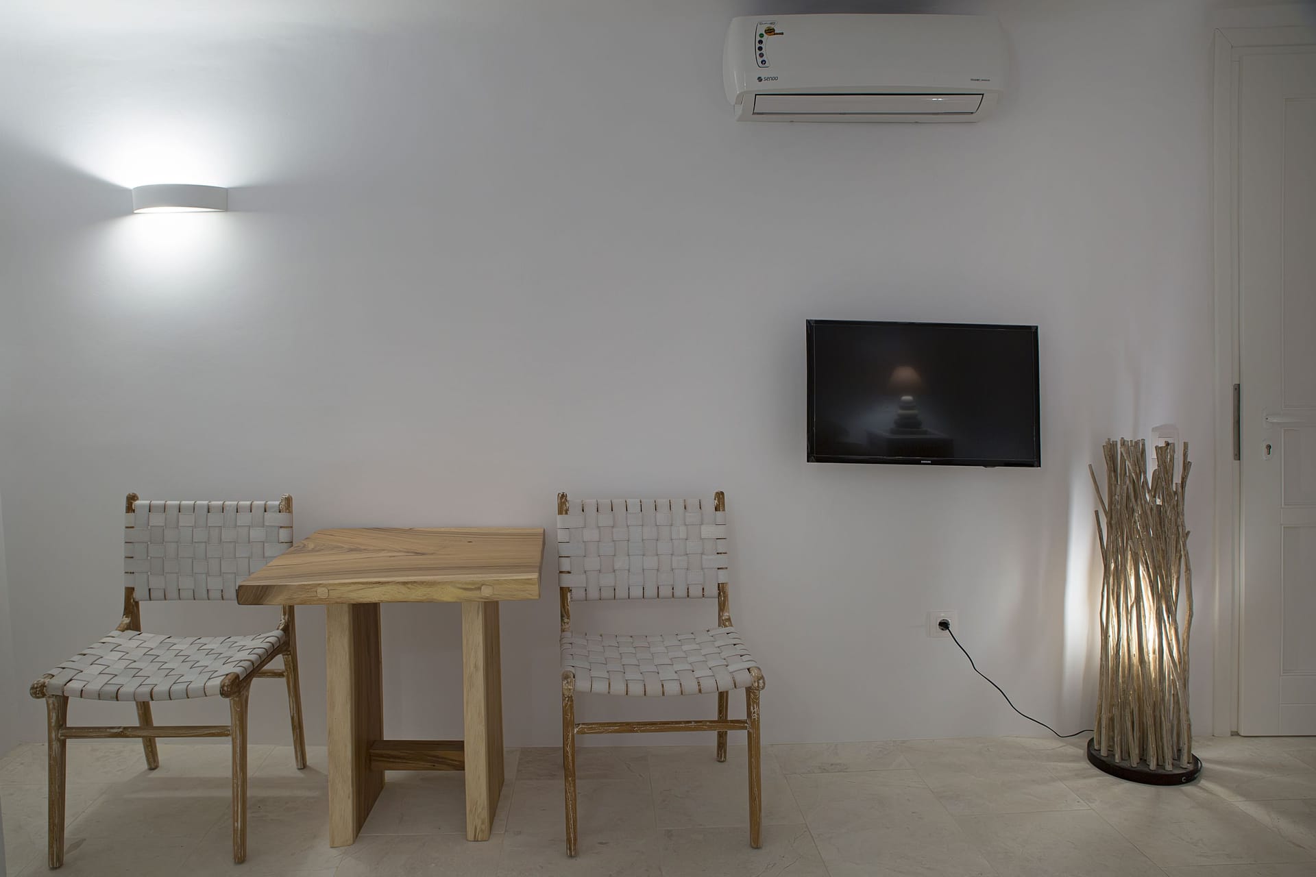 The Mykonist - APHRO - 6