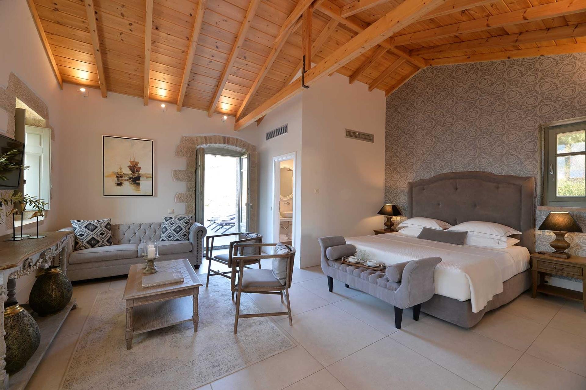 Deluxe Suite Panoramic Sea View