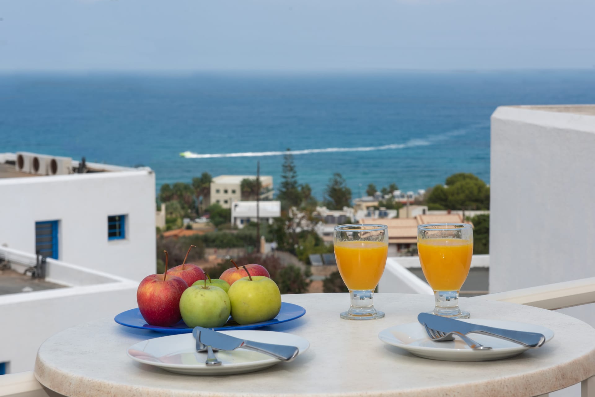 Superior Suite with Sea View & Outdoor Jetted Tub