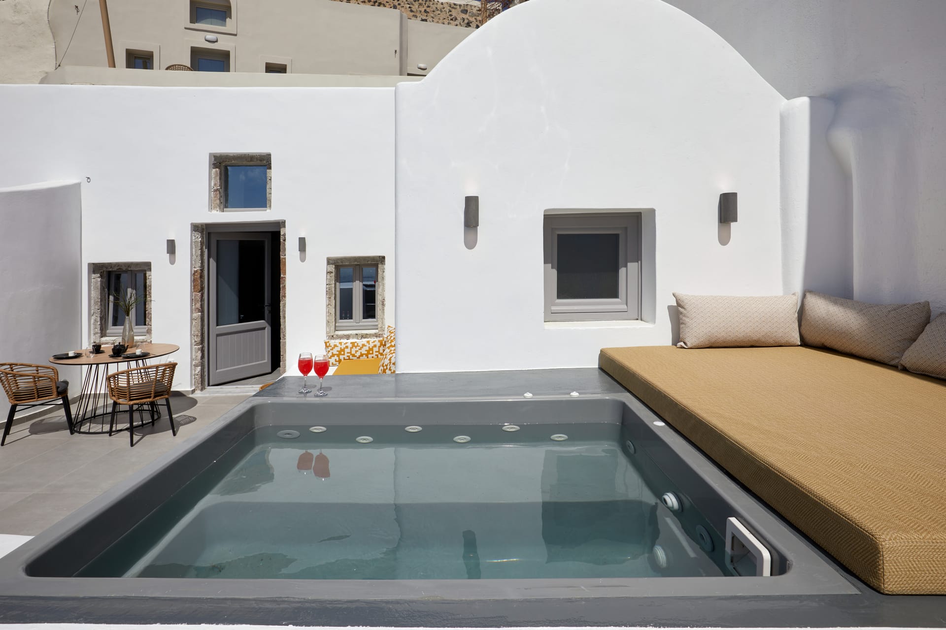 Allure Breeze Suites - STDSUI - 4
