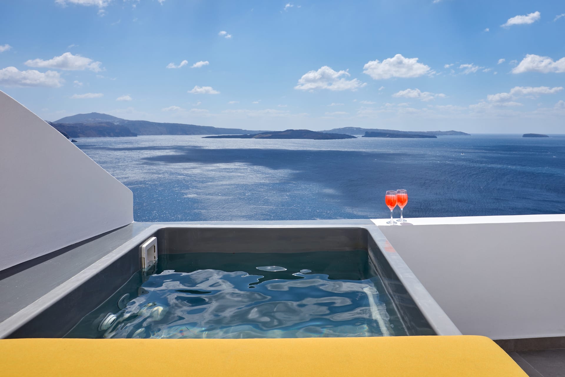 Honeymoon Suite with Outdoor Heated Jetted Tub