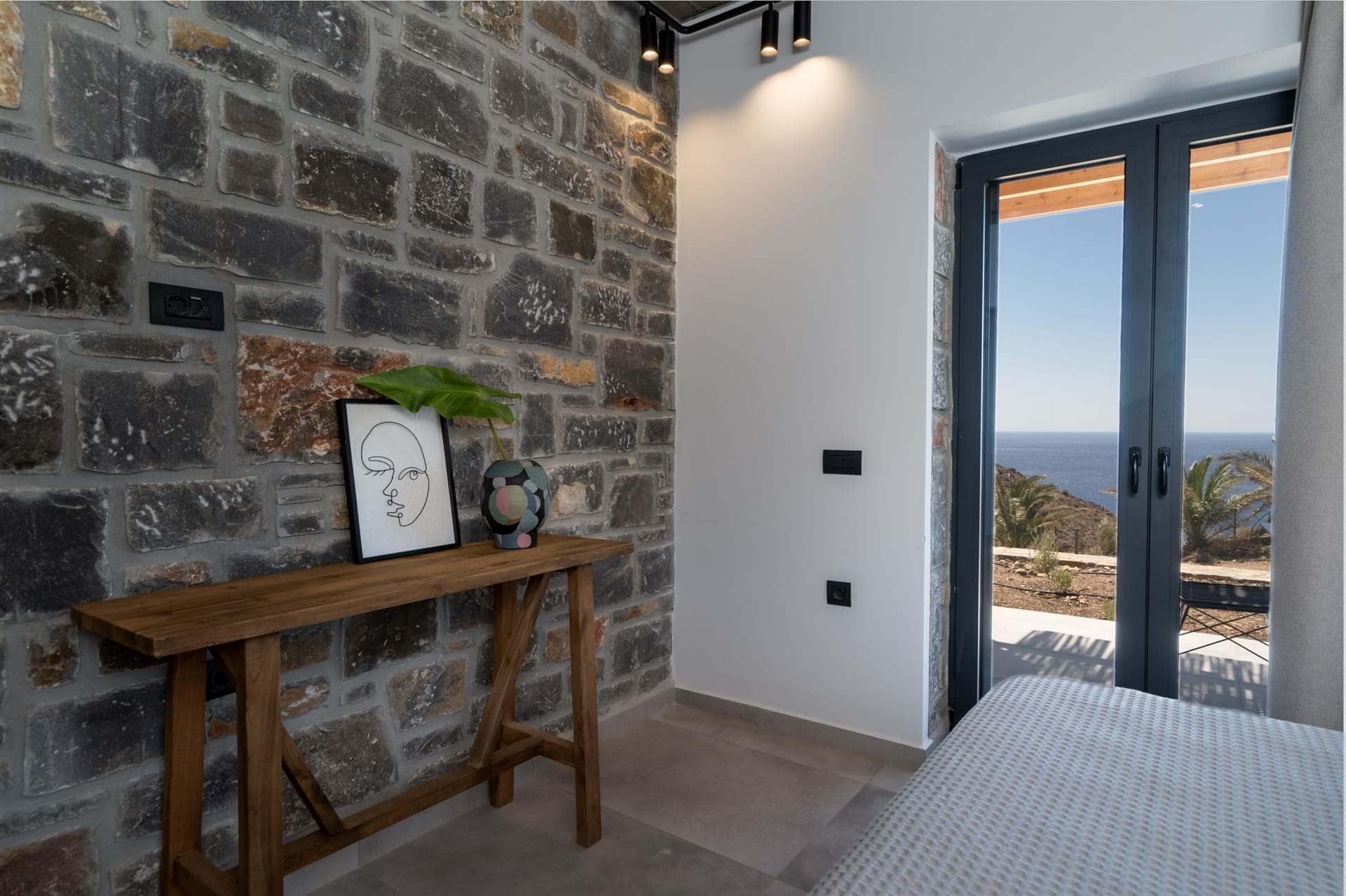 Celine Private Residences - RI - 14