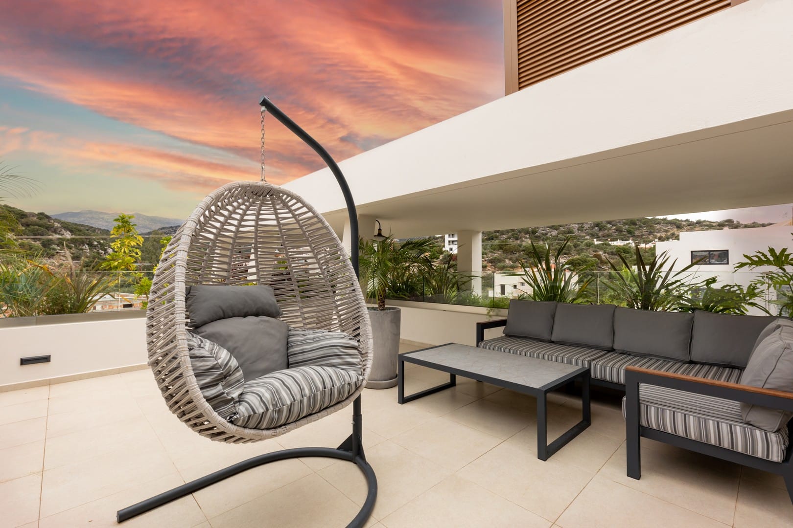 Lazar Lux Suites - SUPSUI - 5