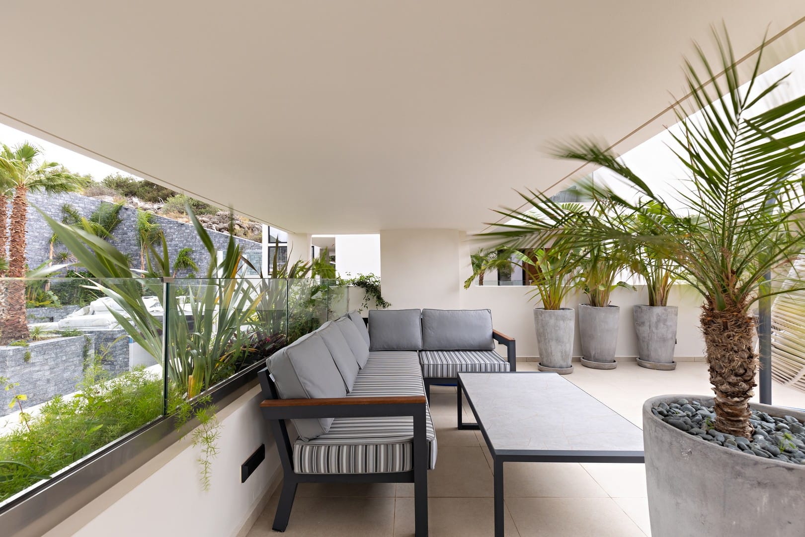 Lazar Lux Suites - SUPSUI - 11