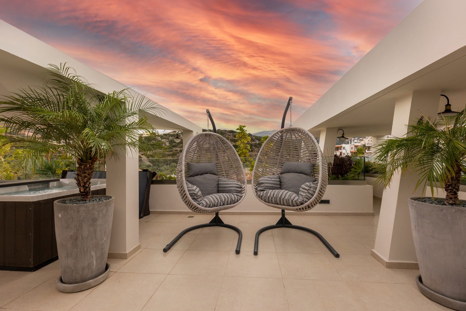 Lazar Lux Suites - SUPSUI - 12
