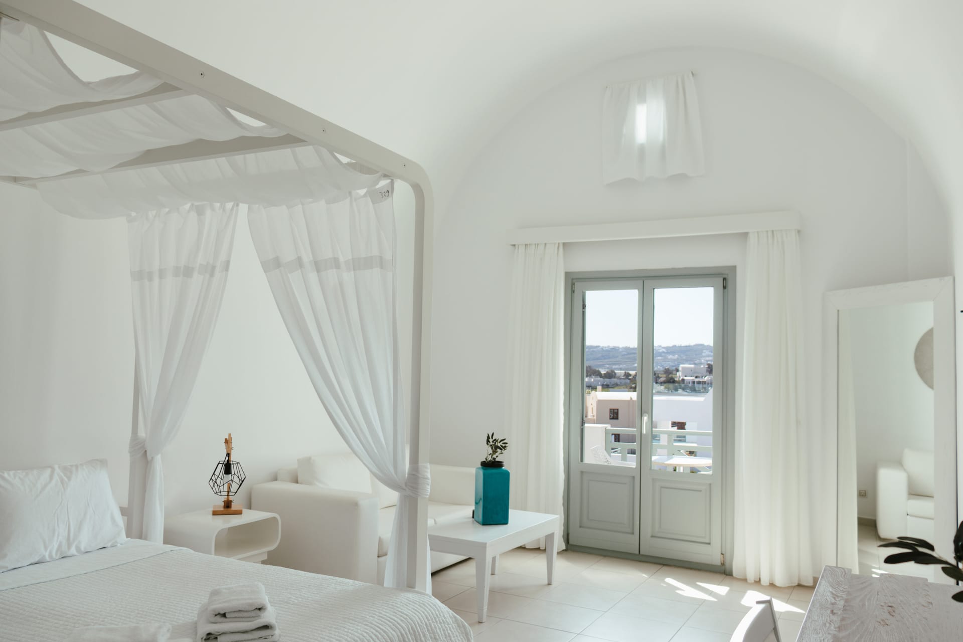 Astro Palace Hotel & Suites Santorini - HNM - 3