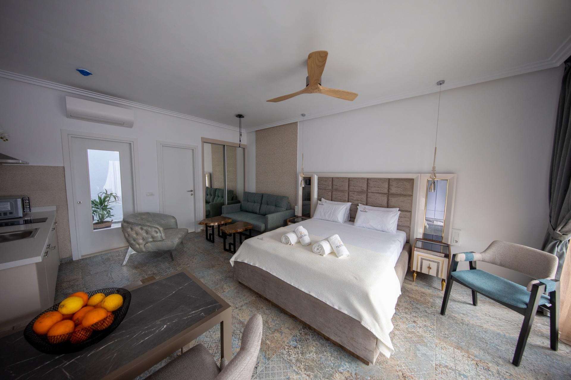 Beach Walk Luxury Suites - SUPSTD - 5