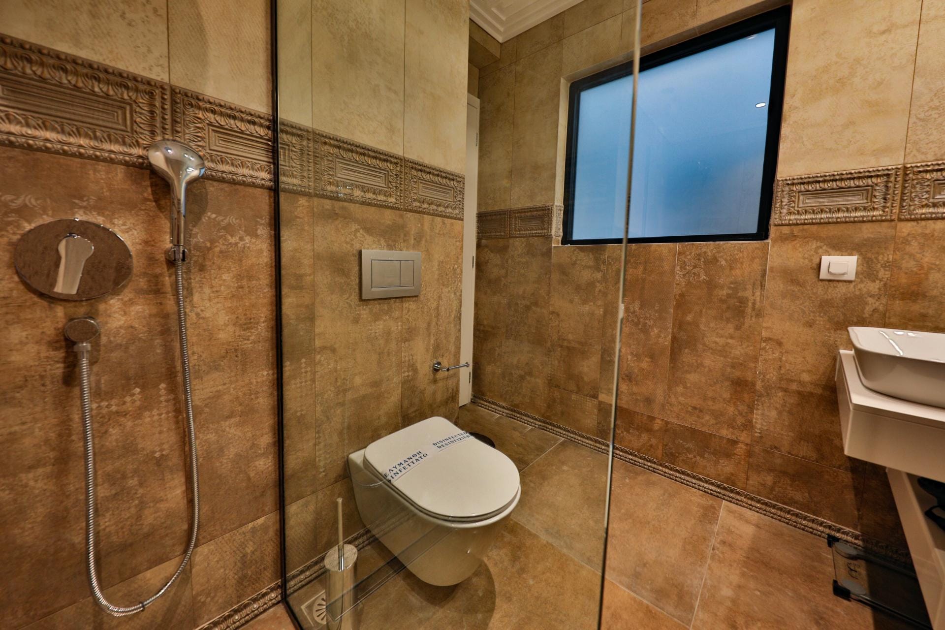 Beach Walk Luxury Suites - SUPSTD - 9