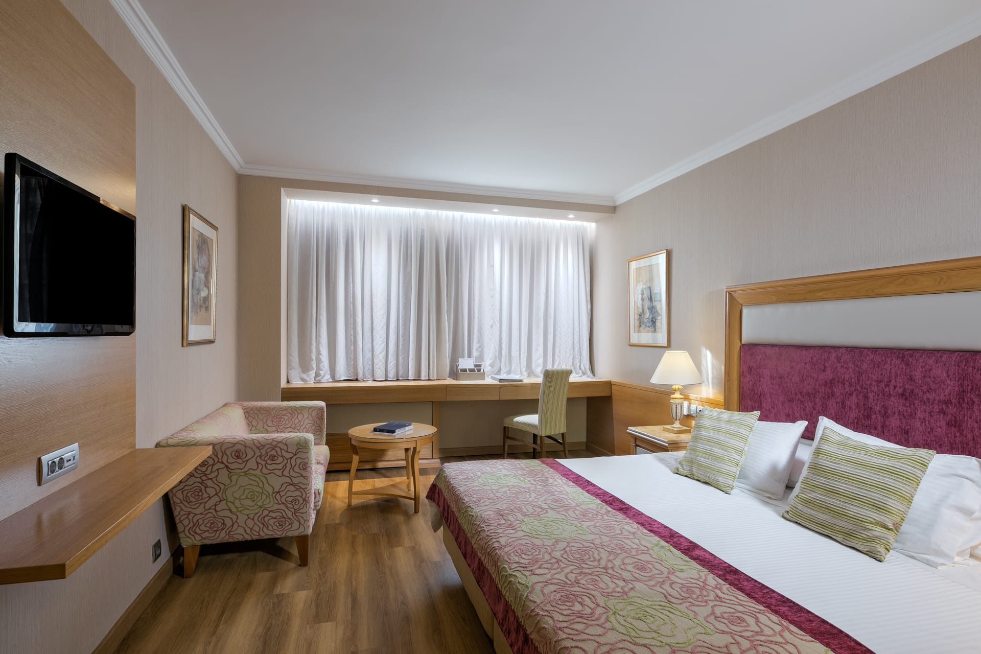 Essential Triple Room