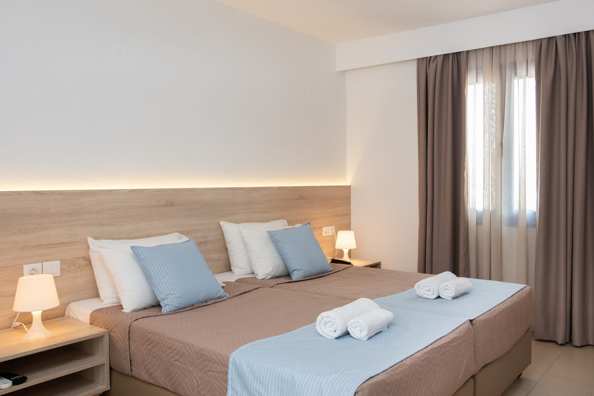 Sunshine Village Hotel - DBLSEA - 2