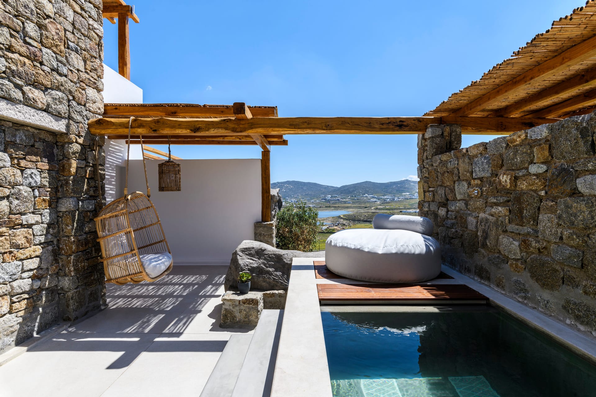 Superior Suite with Jacuzzi  | Panormos