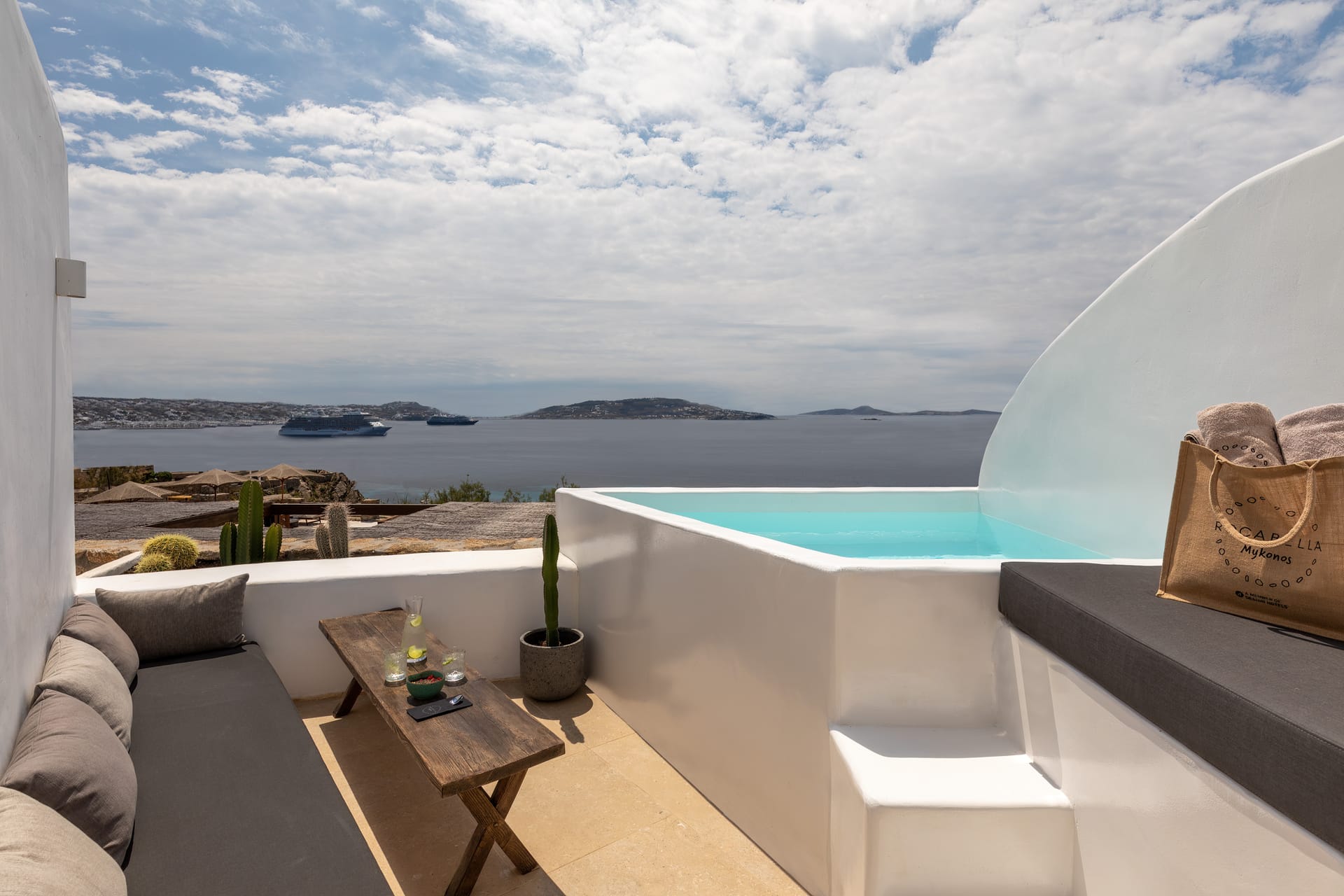 Front Sea View Suite with Outdoor Mini Plunge Pool