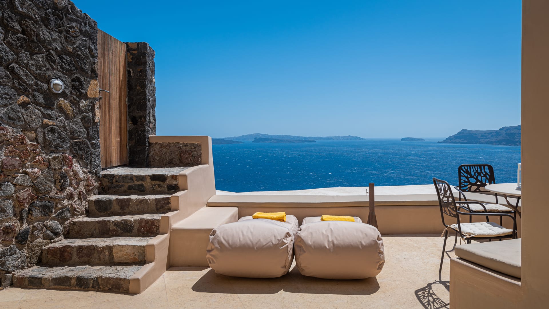 Armeni Luxury Villas Oia Santorini - AMB - 3