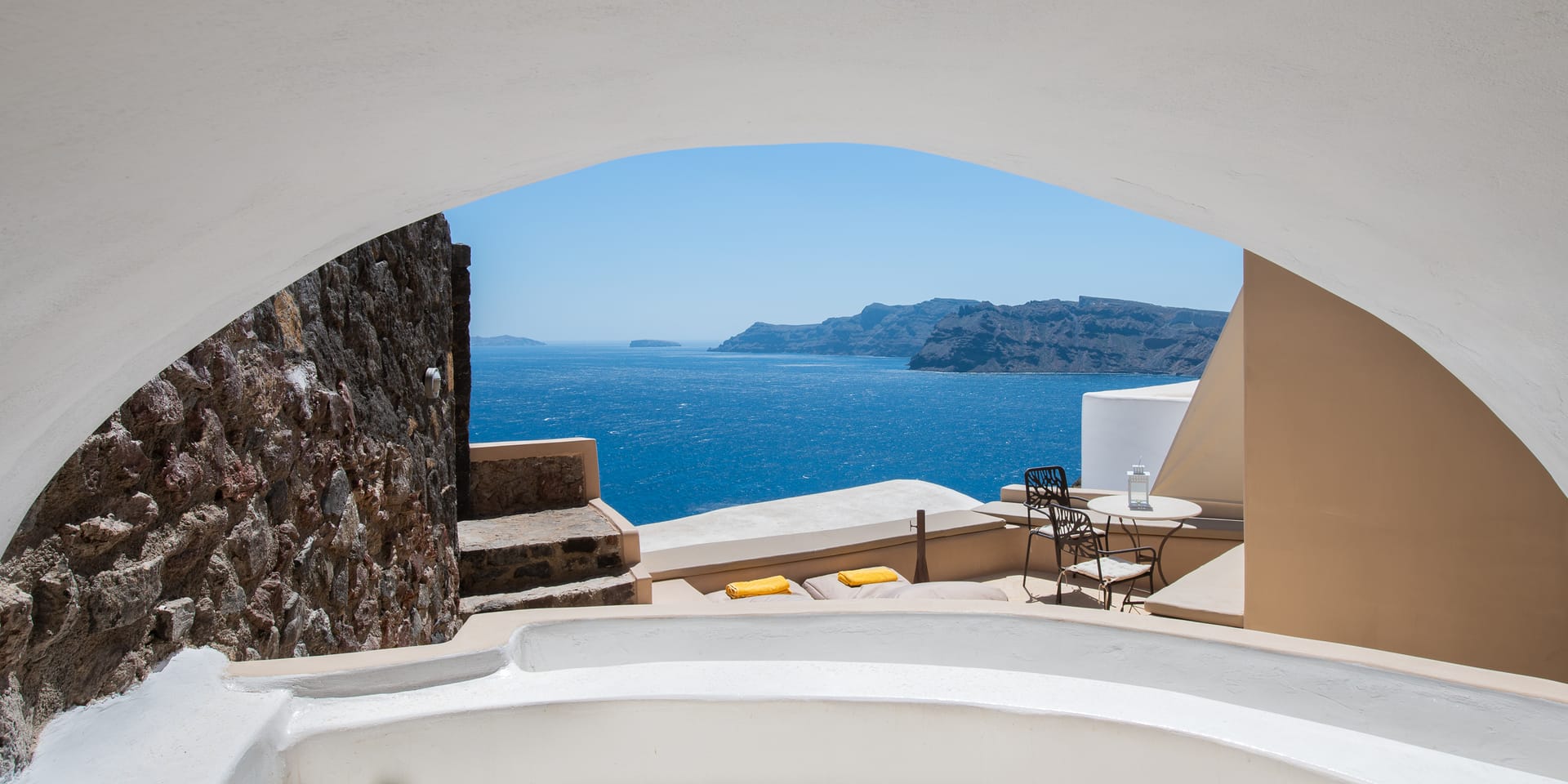 Armeni Luxury Villas Oia Santorini - AMB - 2