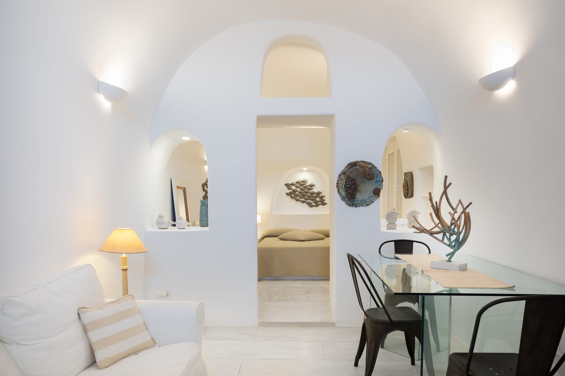 Armeni Luxury Villas Oia Santorini - HONEY - 11