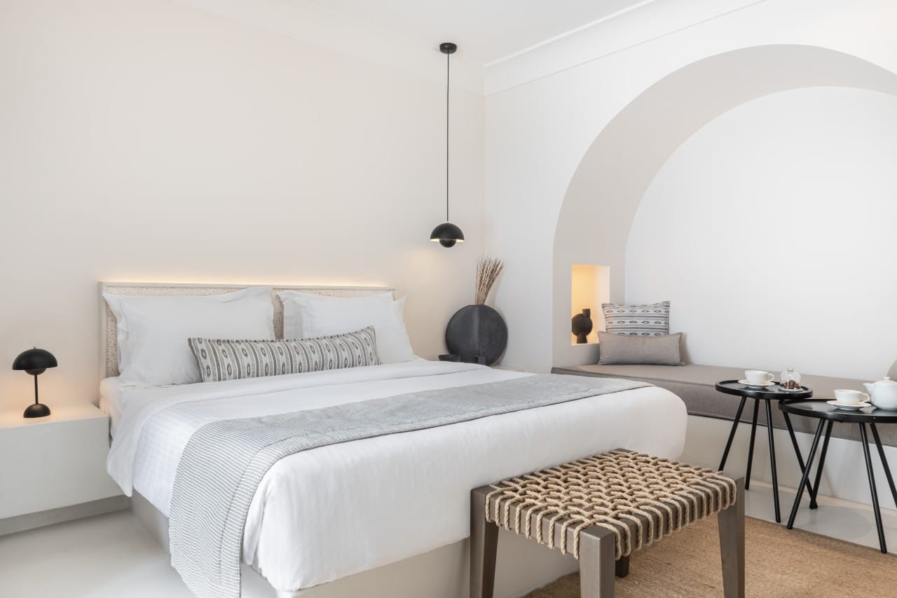 Superior Suite with Caldera View