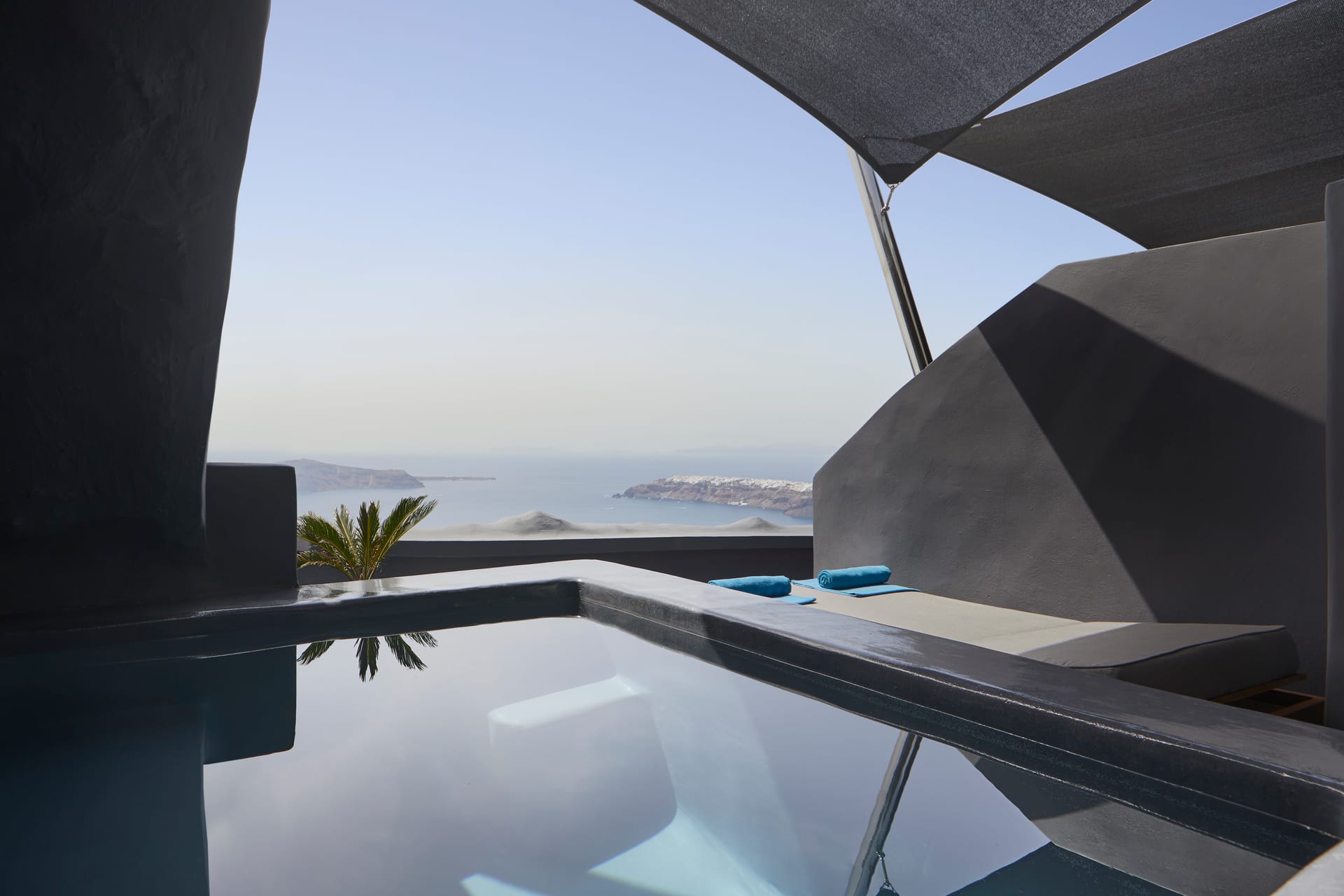 Hideaway Suite Sunset View with Heated Plunge Pool