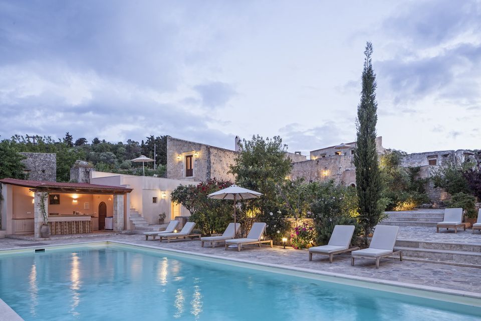 Superior Suite Private Pool (Callisto-Rhea)