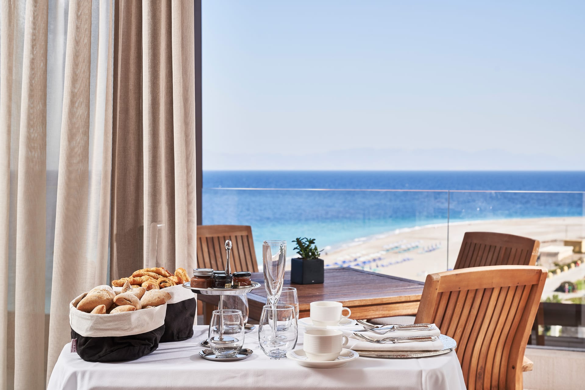 Bellevue On The Beach Suites - KSUISV - 4