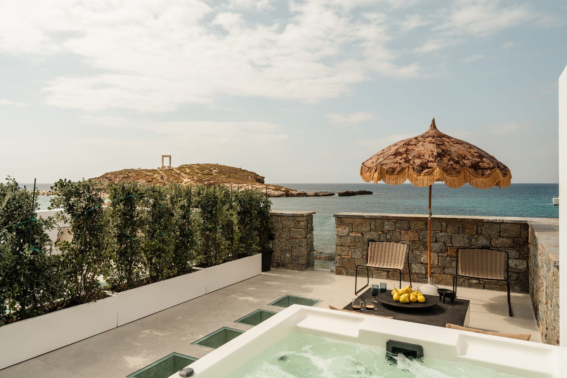 Temple Sea View Grande Suite with Outdoor Jacuzzi