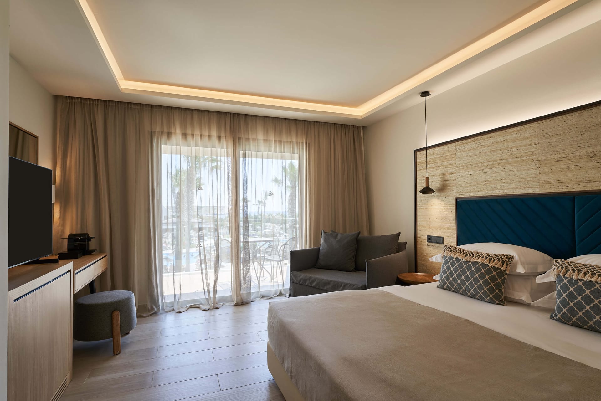 Premium Double Room Inland View