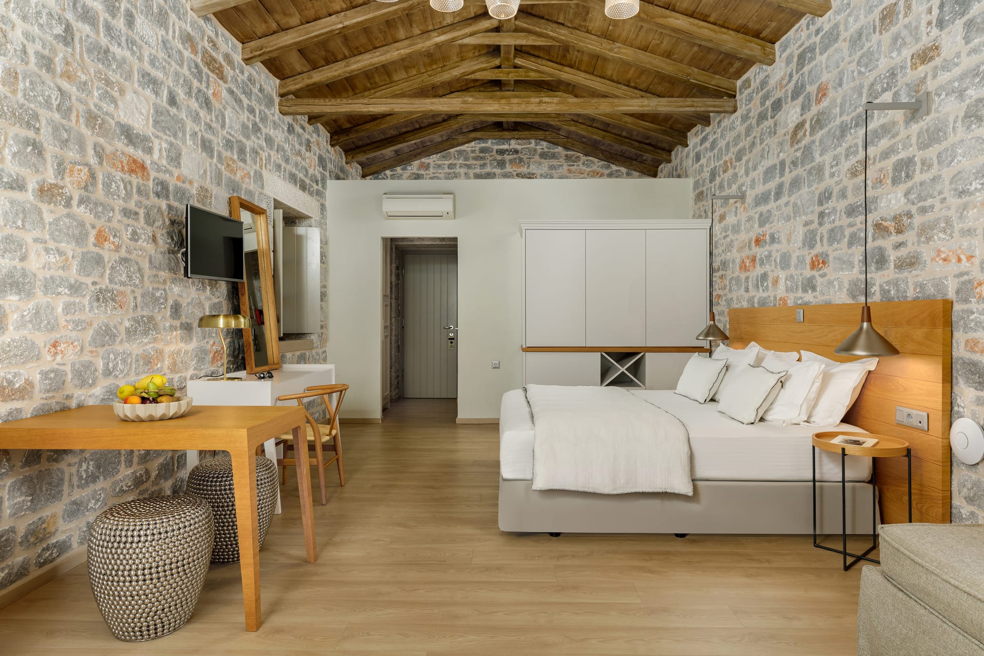 Trapela Limeni, Luxury Suites - JS - 4