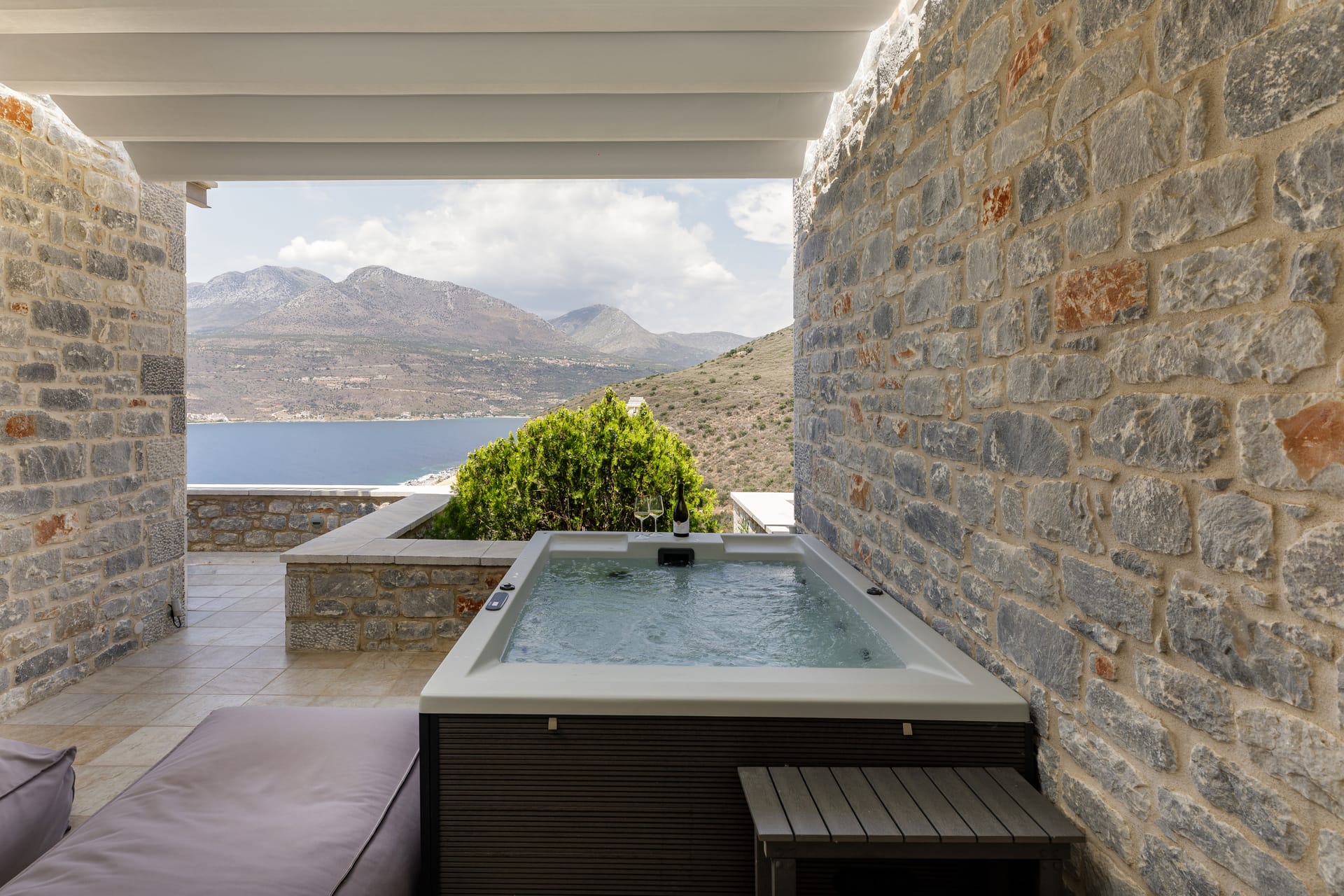 King Suite with Spa Bath