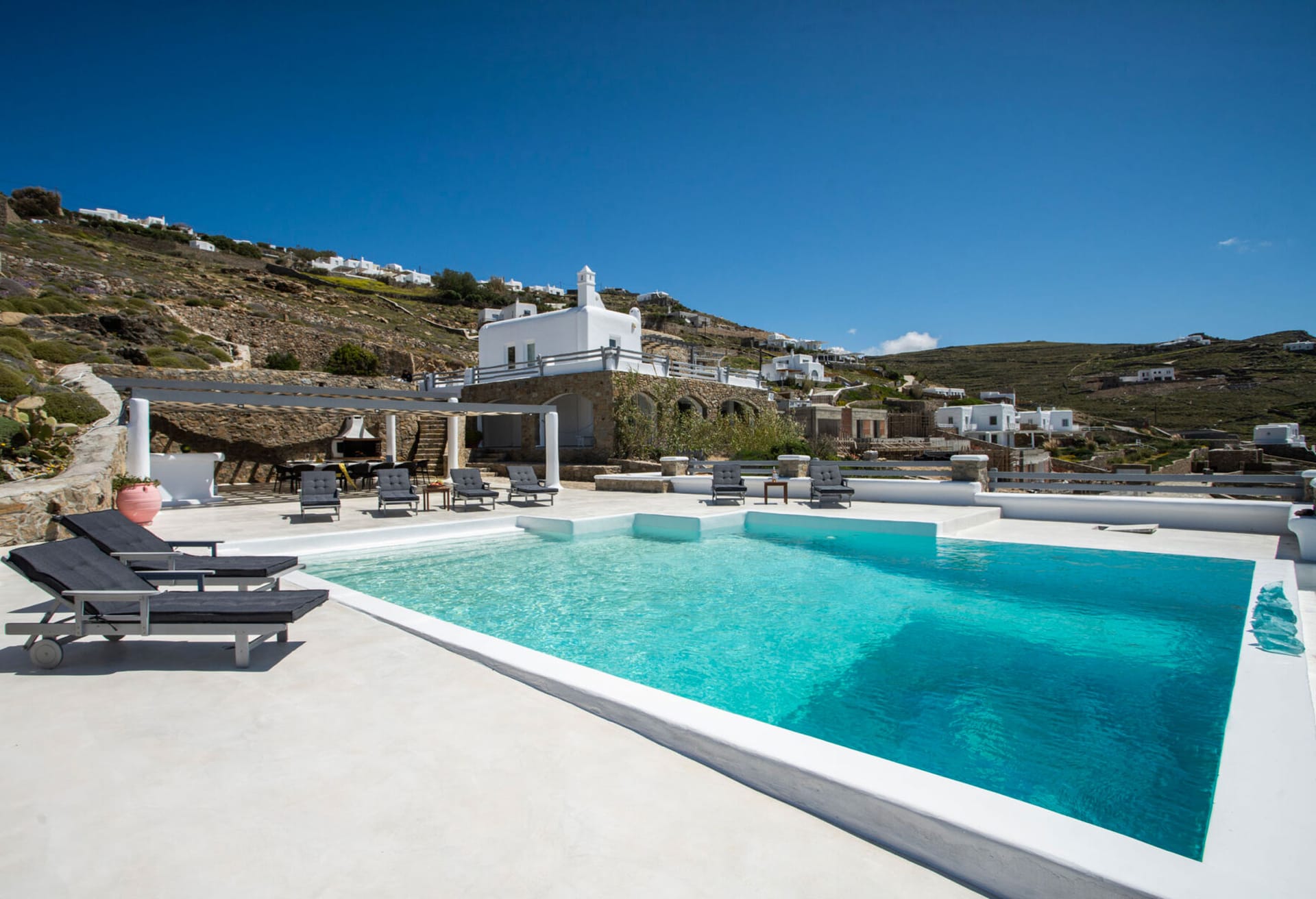 4 Bedroom | Villa Eos | Houlakia Hill